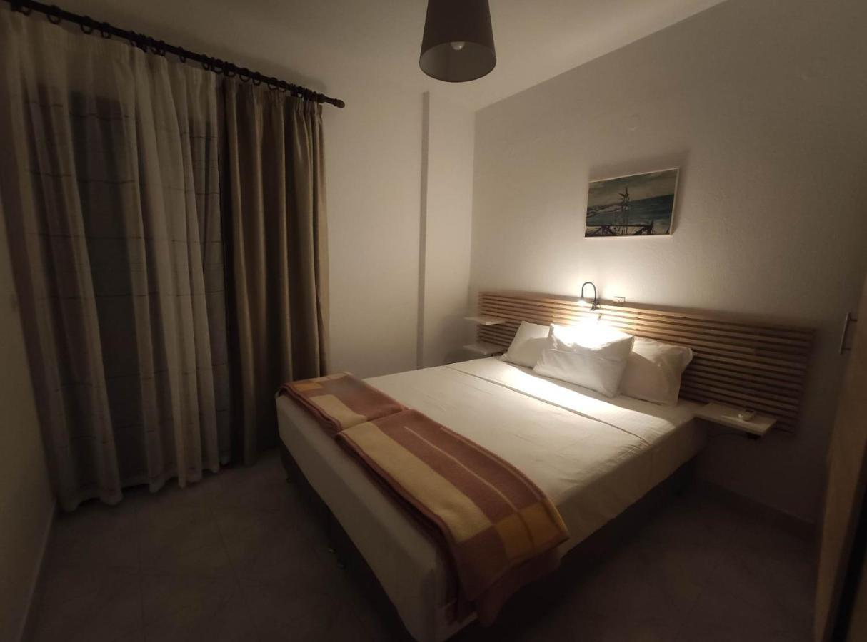 Para Thin Alos Inn Neos Marmaras Exteriör bild